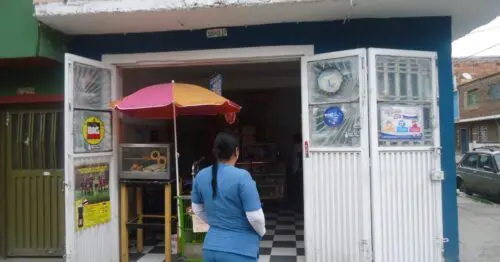 TIENDA DE BARRIO  CARRERA 19B